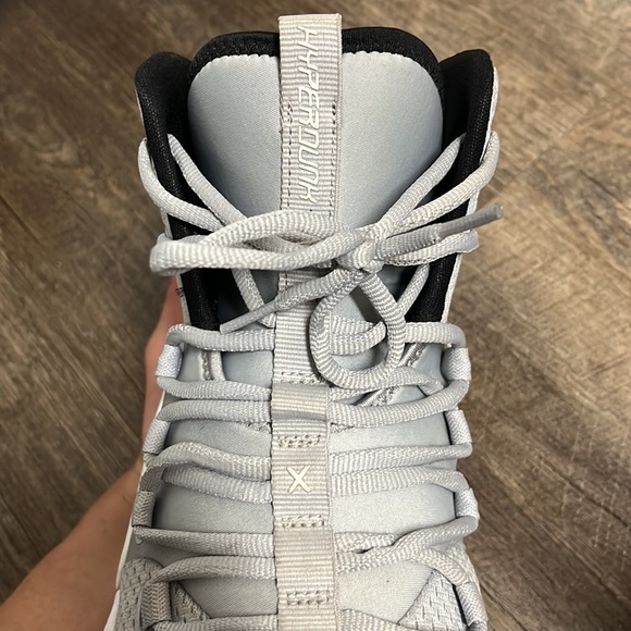 Nike Zoom Hyperdunk X - Picture 3 of 4